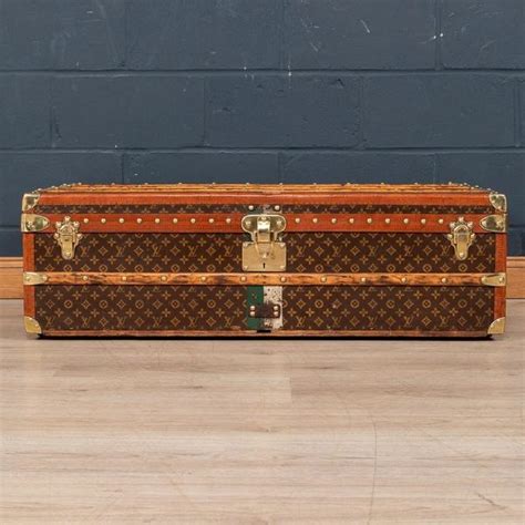 vinterior louis vuitton trunk